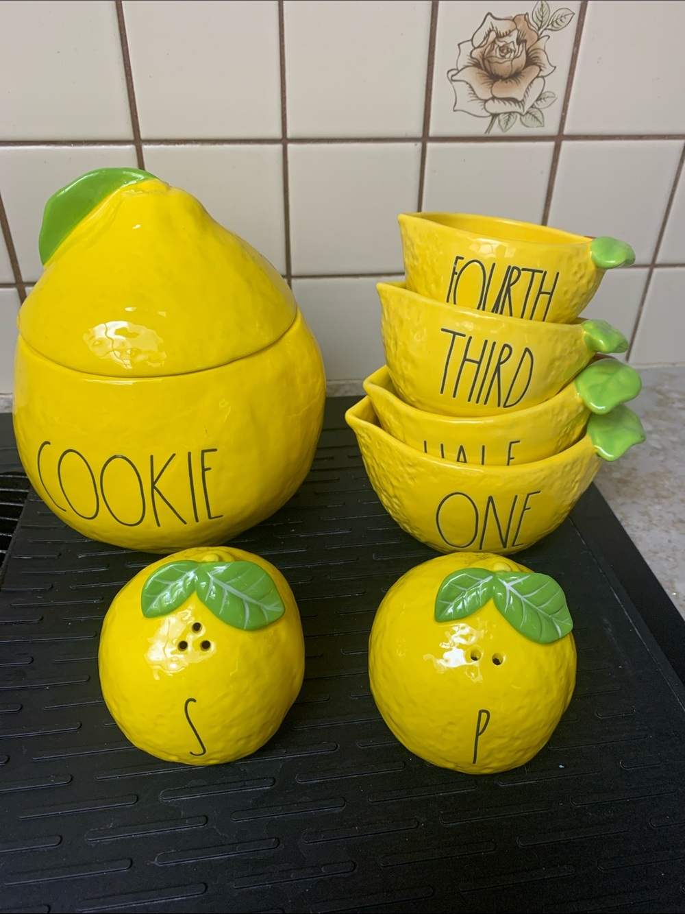 Ray Dunn Ceramic Lemon Cookie Jar & Measuring Cups Salt and Pepper shakers.